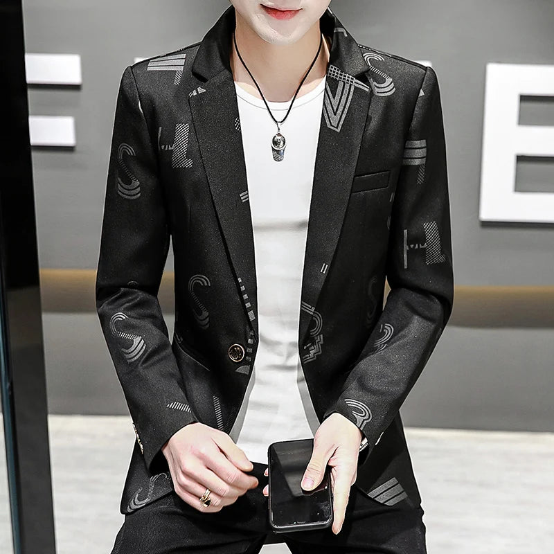 The new autumn fashion suit for men is a stylish, versatile, and trendy casual suit with a slimming style